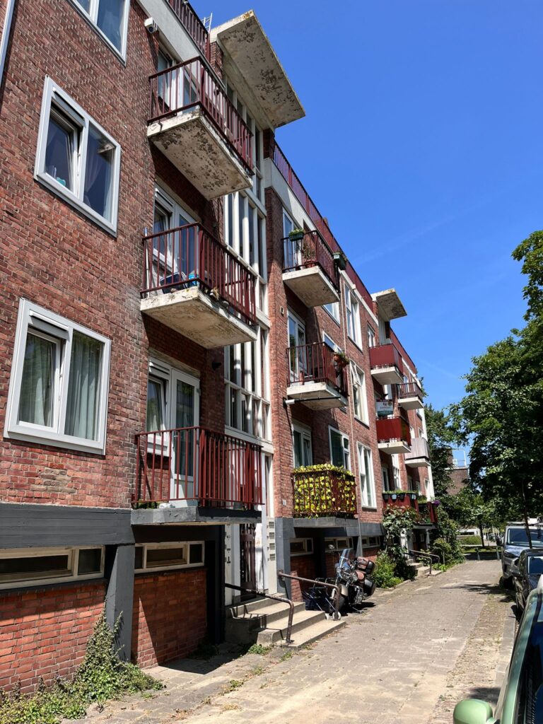 Hekbootstraat Rotterdam PMS 280